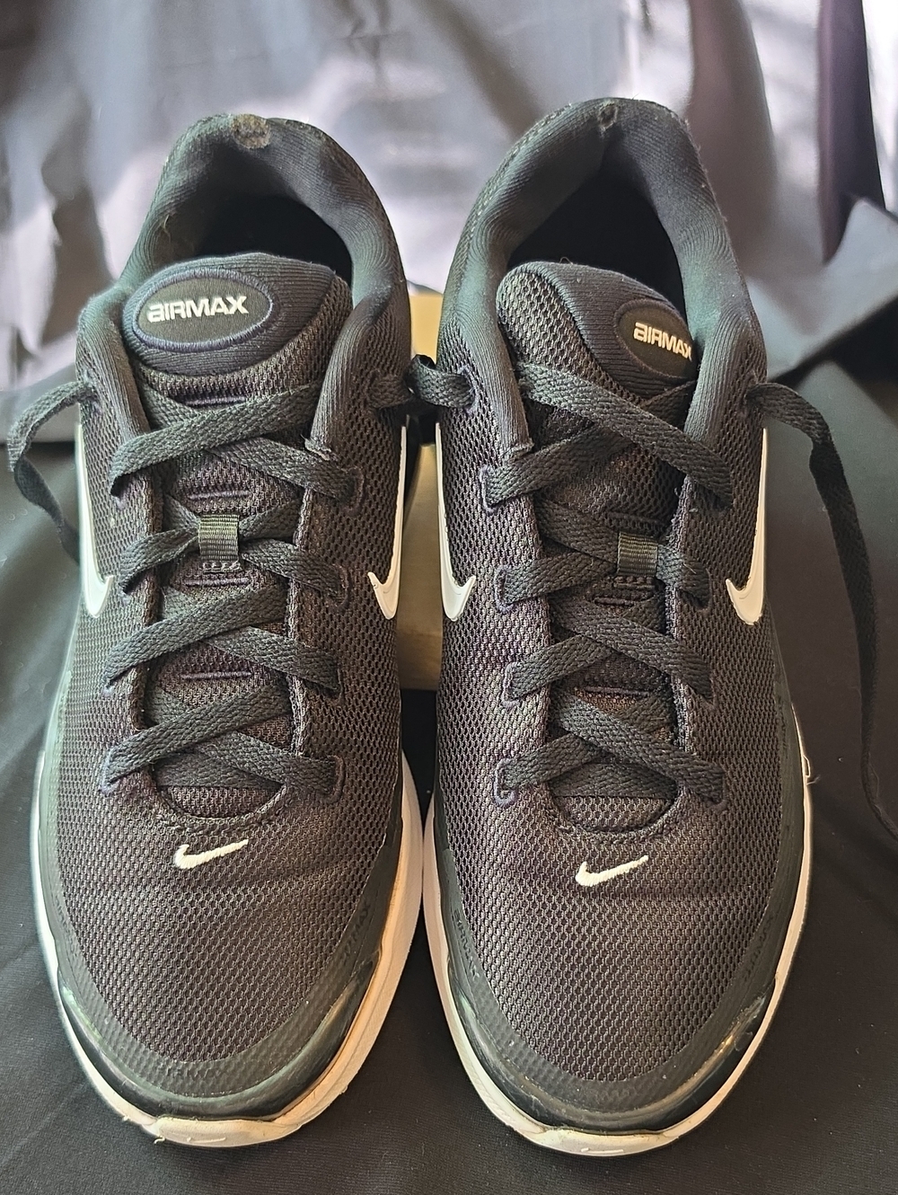 Nike Black and White Men's Air Max Athletic Shoes